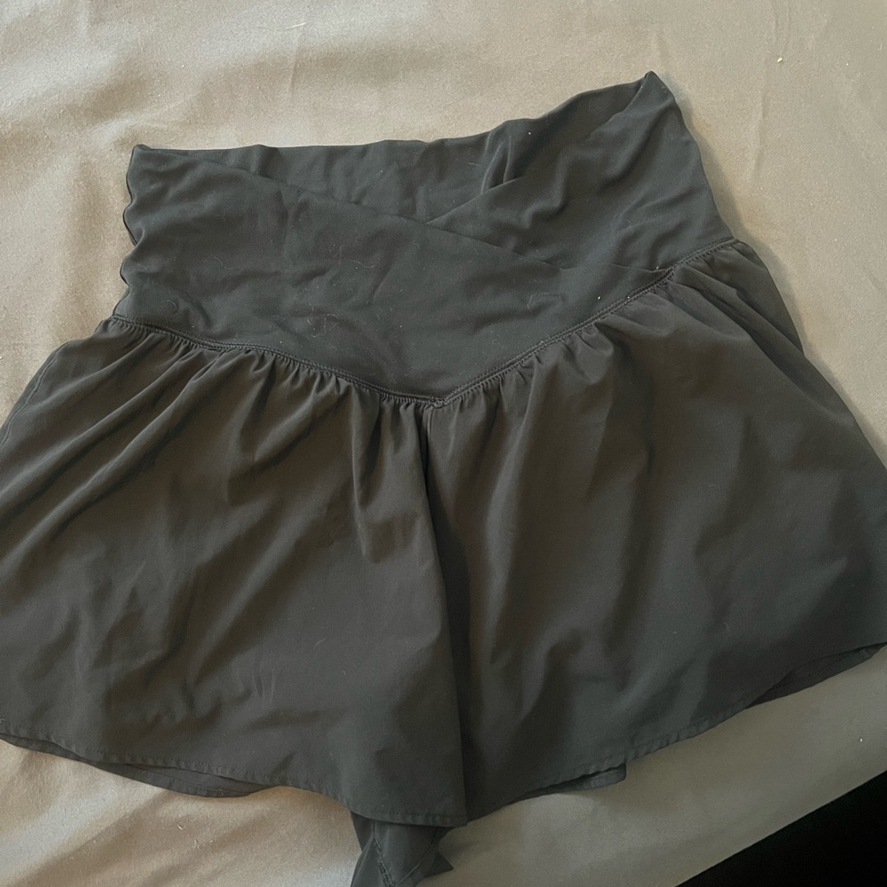 Aerie Flowy Black Women's Shorts